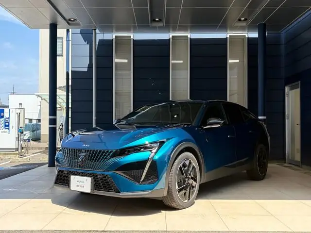 Peugeot 408 2026 из Японии