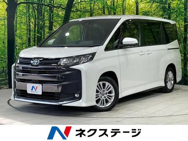 Toyota Noah 2023 из Японии