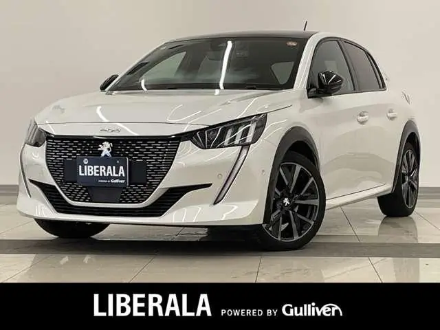Peugeot 208 2022 из Японии