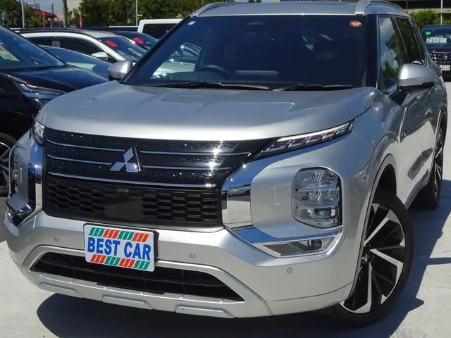 Mitsubishi Outlander Phev 2024 из Японии