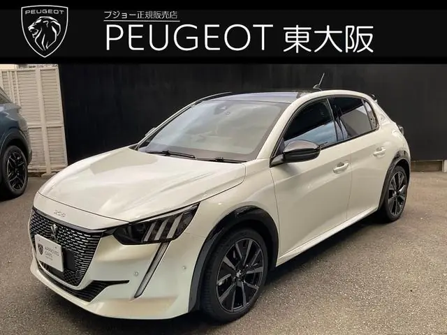 Peugeot 208 2023 из Японии