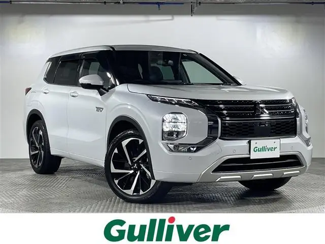 Mitsubishi Outlander Phev 2022 из Японии