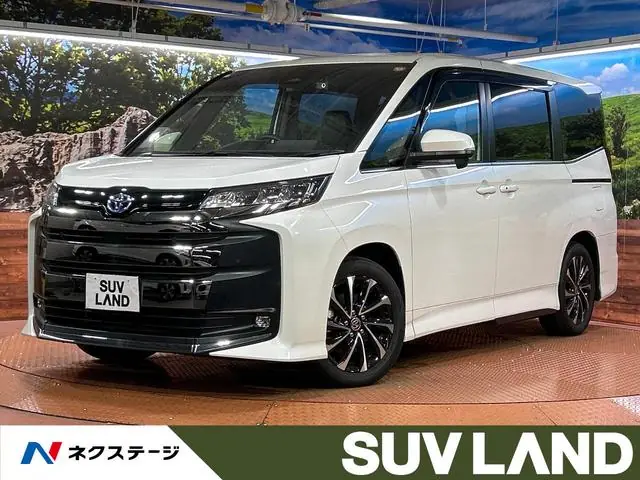 Toyota Noah 2023 из Японии
