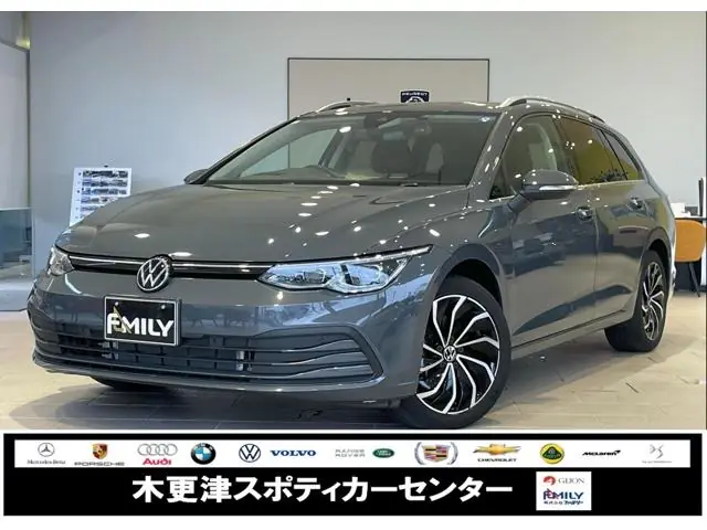 Volkswagen Golf Variant 2024 из Японии