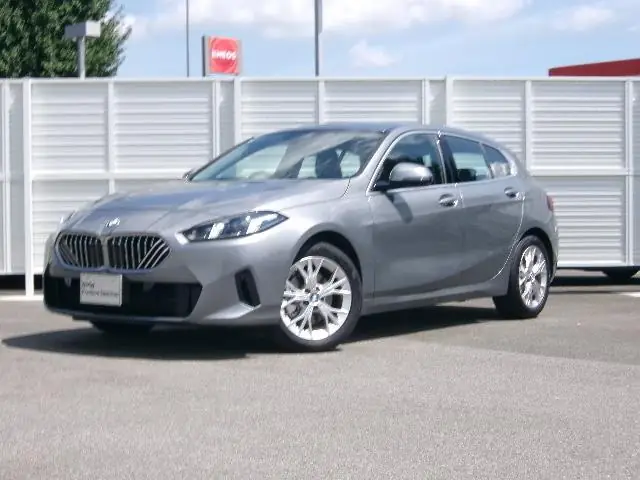 BMW 1 Series Hatchback 2024 из Японии