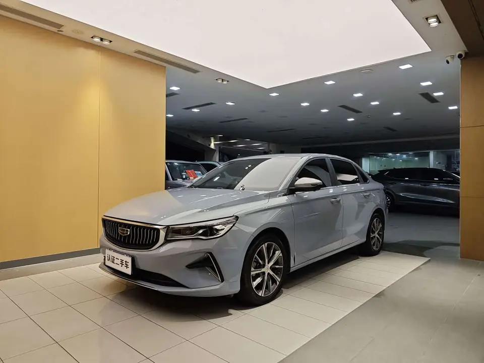 Geely Emgrand 2023 из Китая