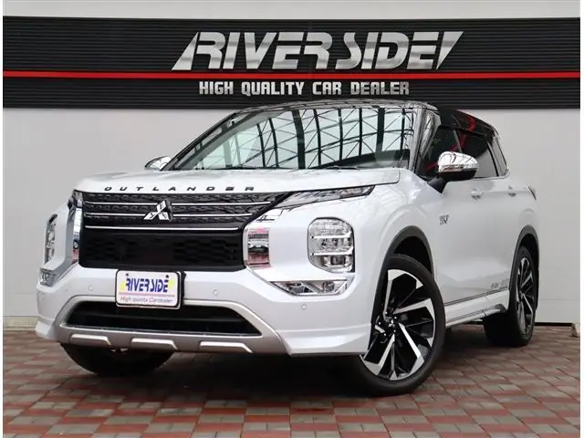 Mitsubishi Outlander 2022 из Японии