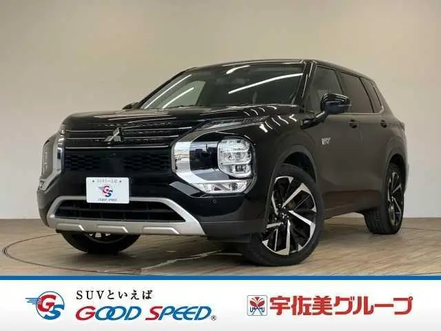 Mitsubishi Outlander 2023 из Японии