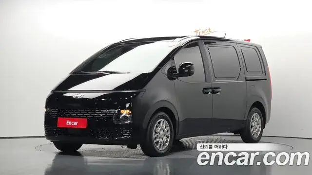 Hyundai Staria 2023 из Кореи