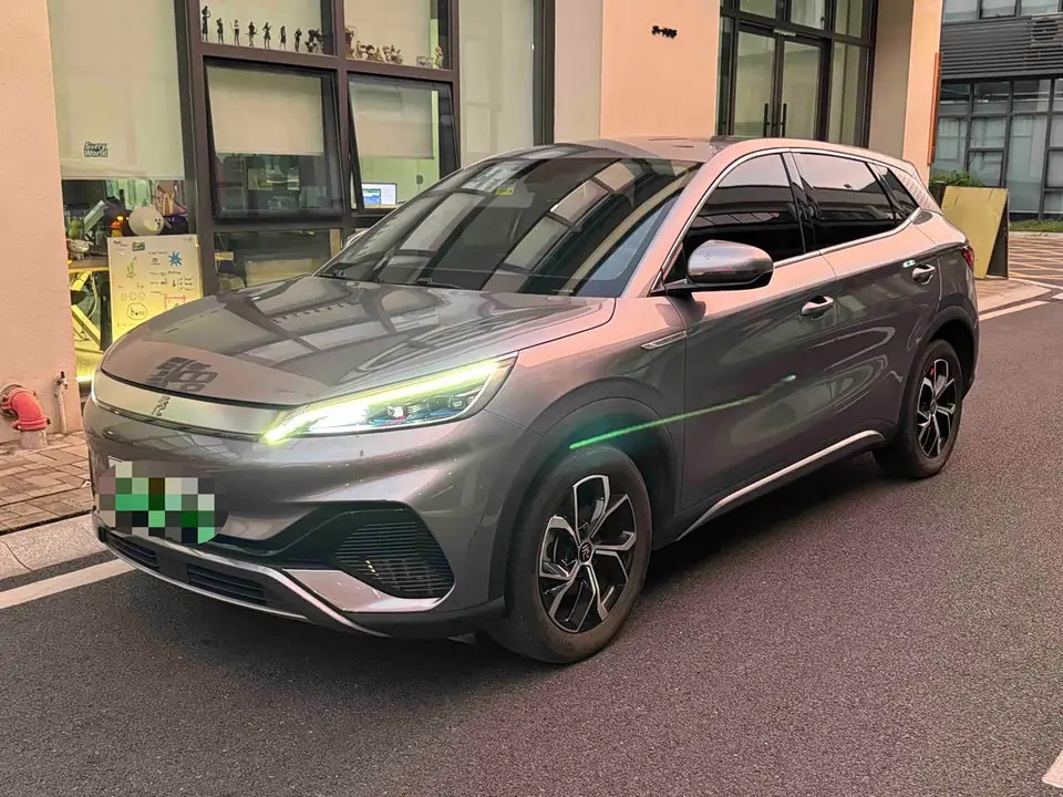 BYD Yuan PLUS 2022 из Китая