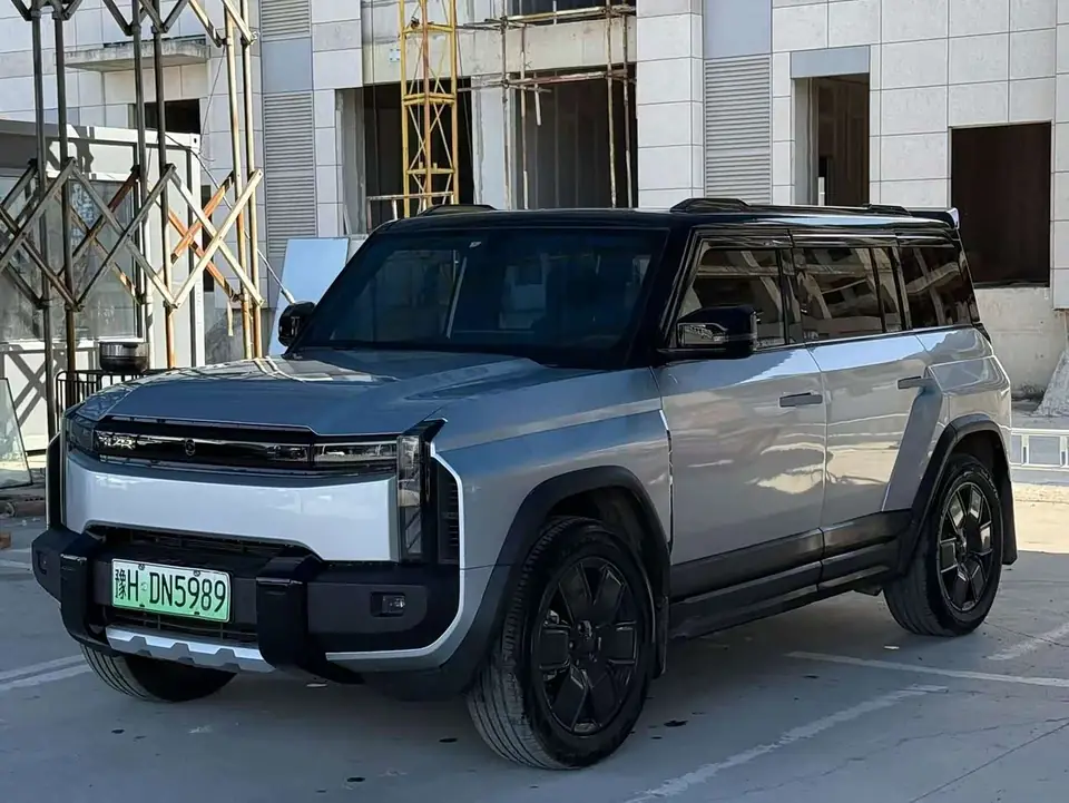 iCAR 03T 2024 из Китая