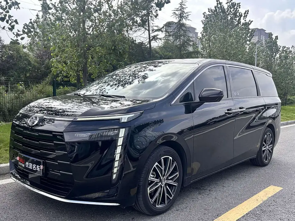 Trumpchi E8 2025 из Китая