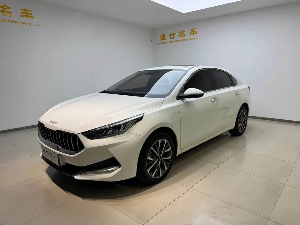 Kia K3 2023 из Китая
