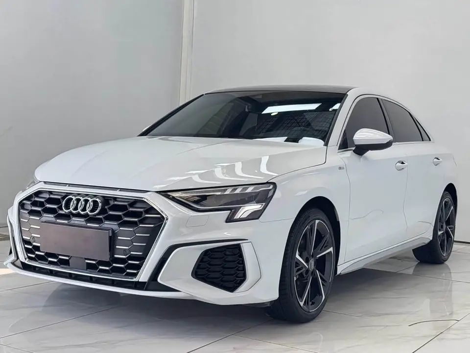 Audi A3 2021 из Китая