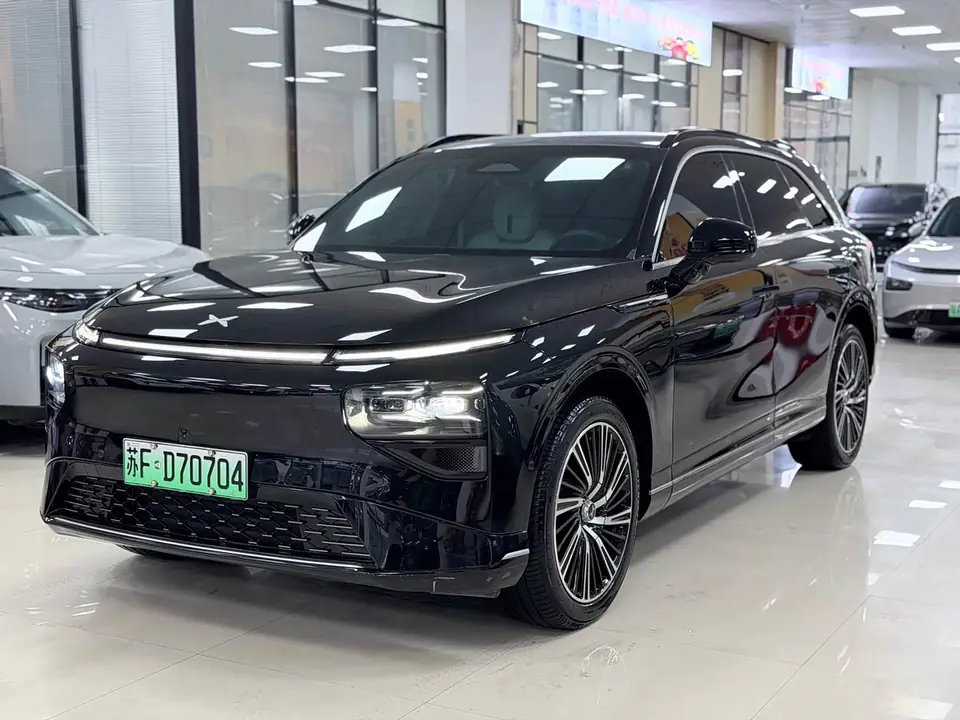 Xpeng G9 2024 из Китая