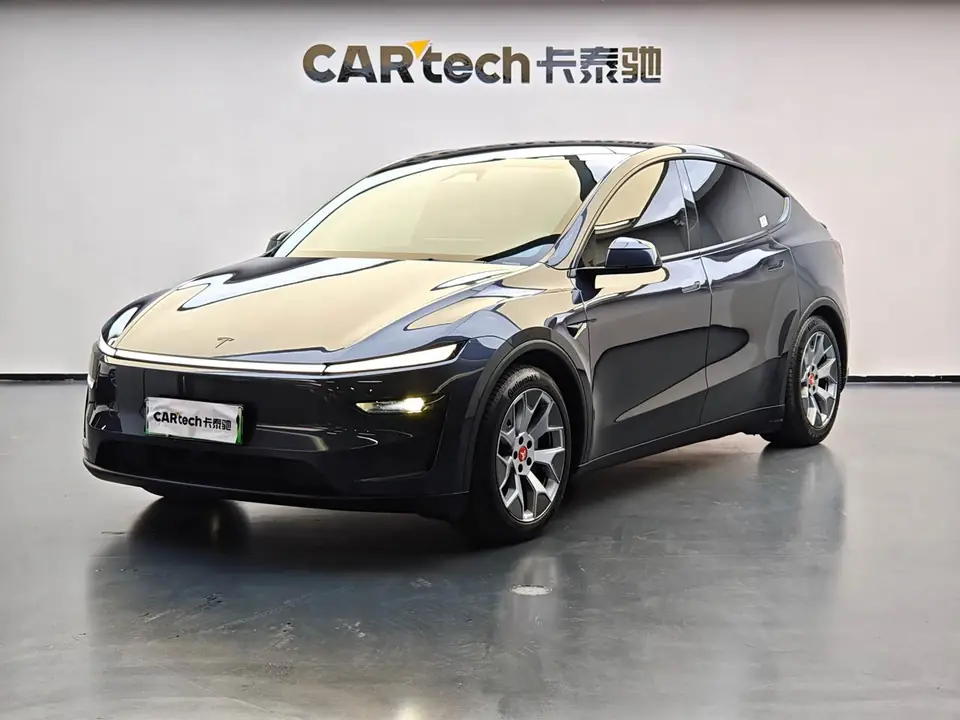 Tesla Model Y 2025 из Китая