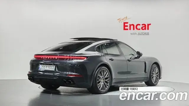 Porsche Panamera 2024 из Кореи