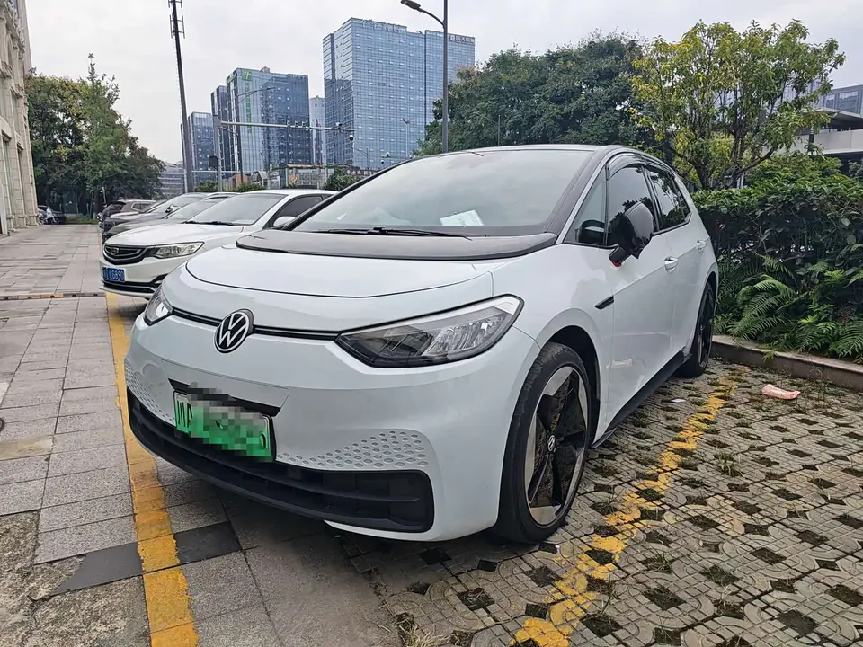 Volkswagen ID.3 2023 из Китая