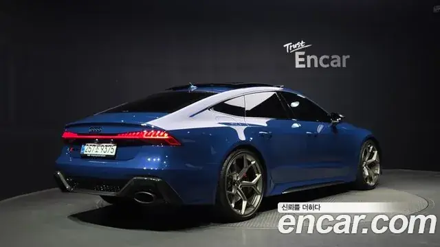Audi RS7 2025 из Кореи