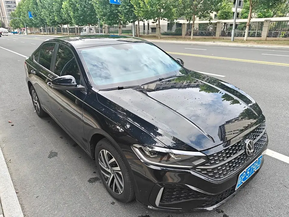 Volkswagen Lavida 2022 из Китая
