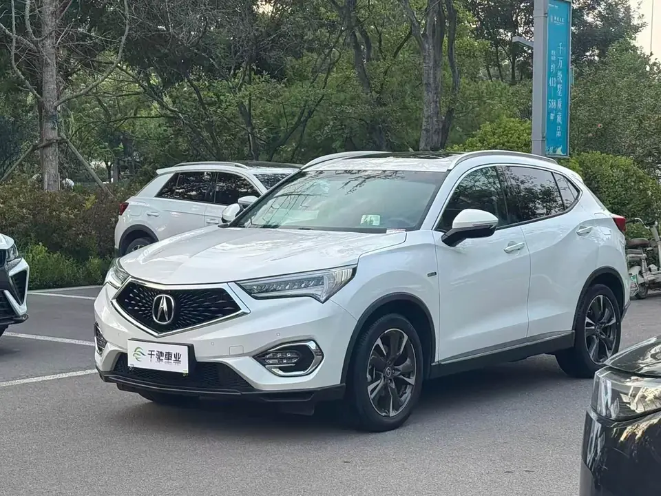 Acura CDX 2019 из Китая