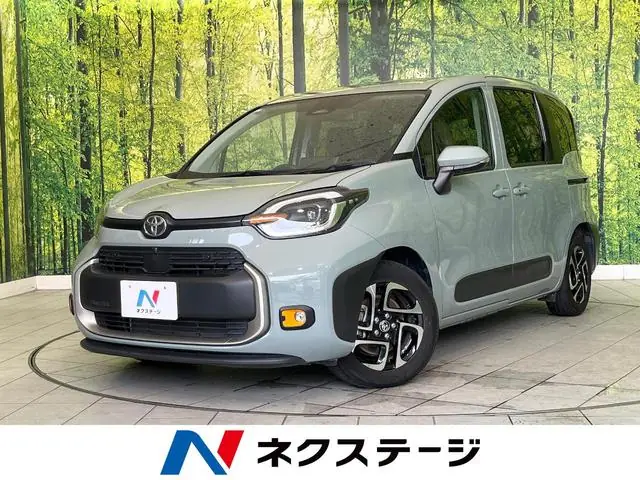 Toyota Sienta 2023 из Японии