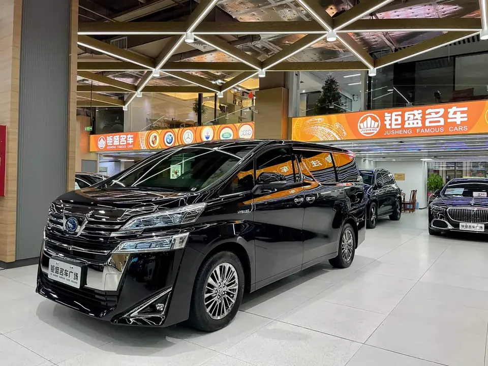 Toyota Vellfire 2019 из Китая