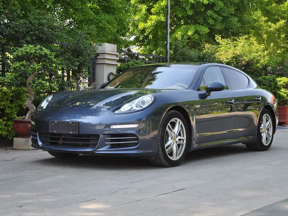 Porsche Panamera 2014 из Китая