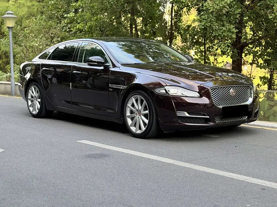 Jaguar XJ 2017 из Китая