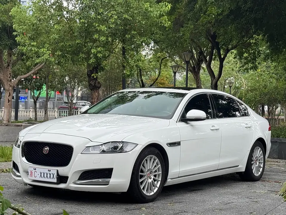 Jaguar XFL 2016 из Китая