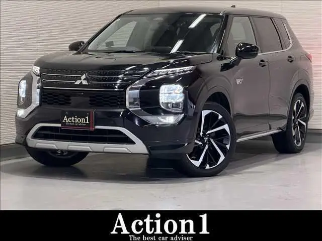Mitsubishi Outlander 2022 из Японии