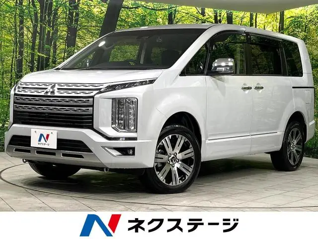 Mitsubishi Delica D5 2024 из Японии