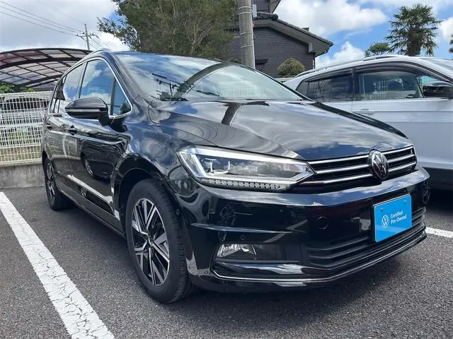 Volkswagen Golf Touran 2025 из Японии