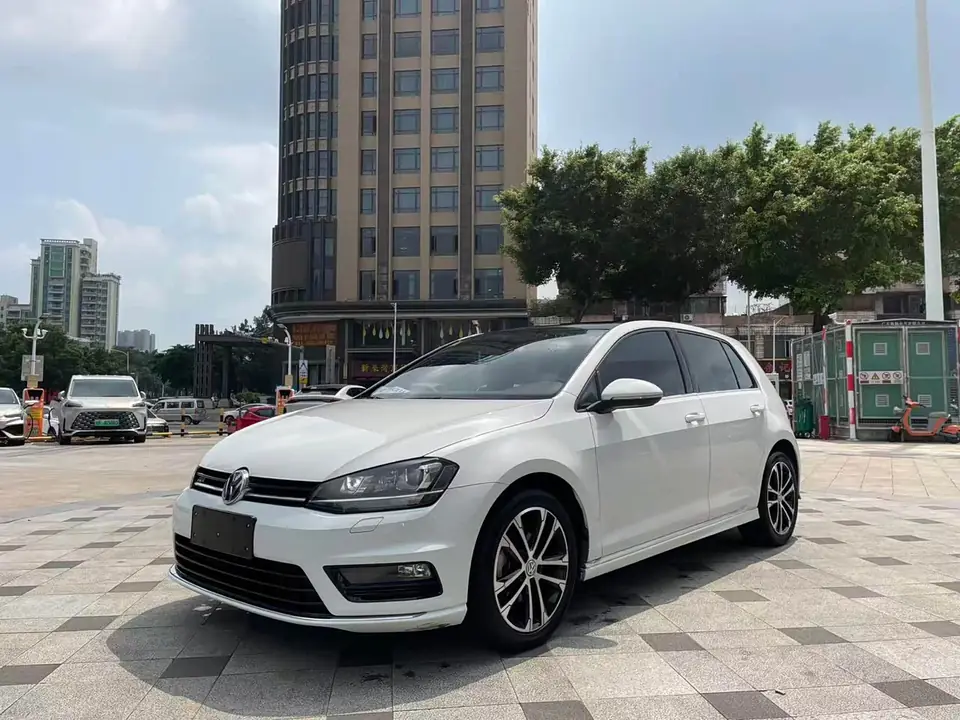 Volkswagen Golf 2016 из Китая