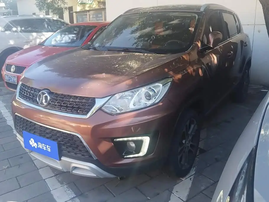 BAIC X35 2017 из Китая