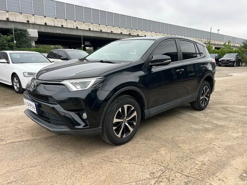 Toyota RAV4 2019 из Китая