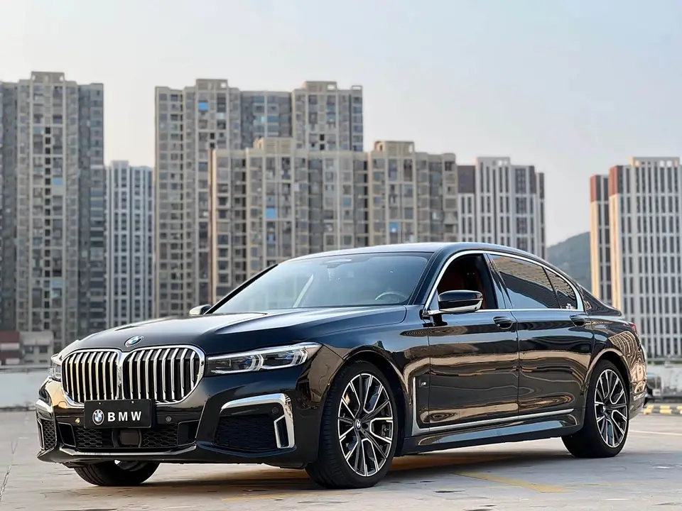 BMW 7 Series 2021 из Китая