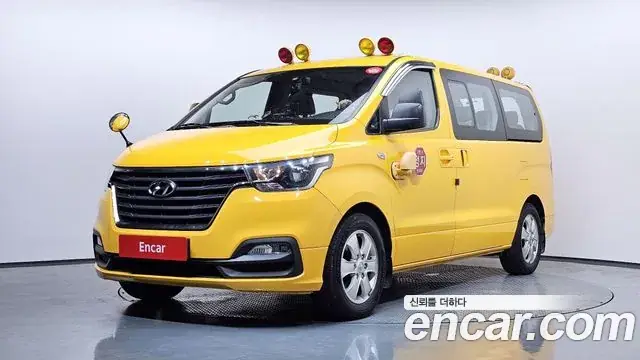 Hyundai Starex 2018 из Кореи