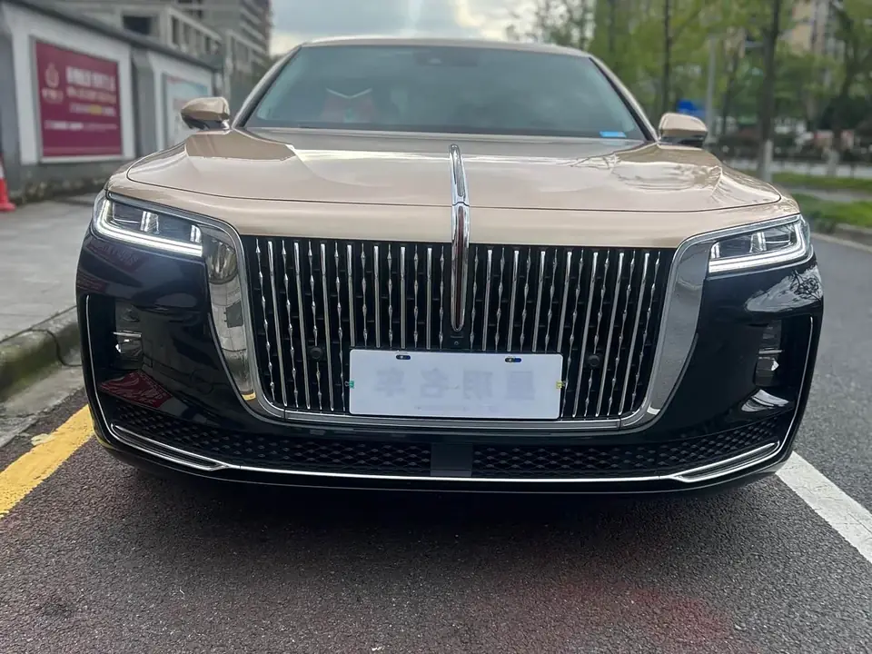 Hongqi H9 2022 из Китая