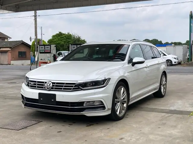 Volkswagen Passat Variant 2016 из Японии