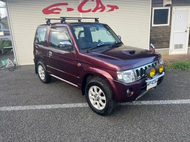 Nissan KIX 2010 из Японии