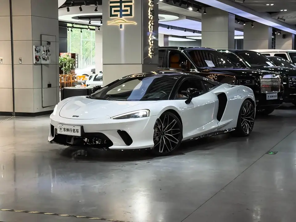 McLaren GT 2023 из Китая