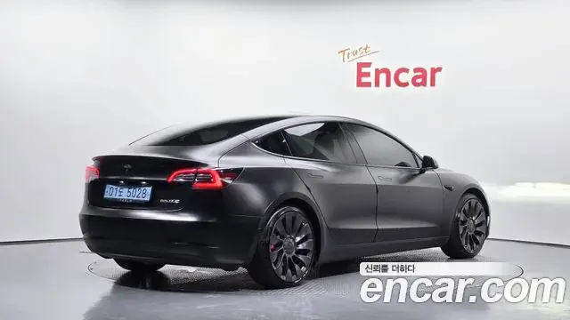 Tesla Model 3 2021 из Кореи