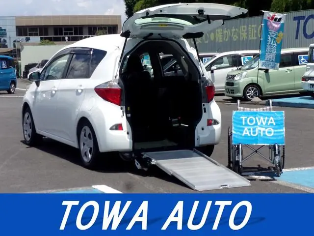 Toyota Ractis 2011 из Японии