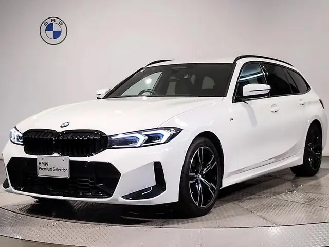 BMW 3 Series Touring 2024 из Японии
