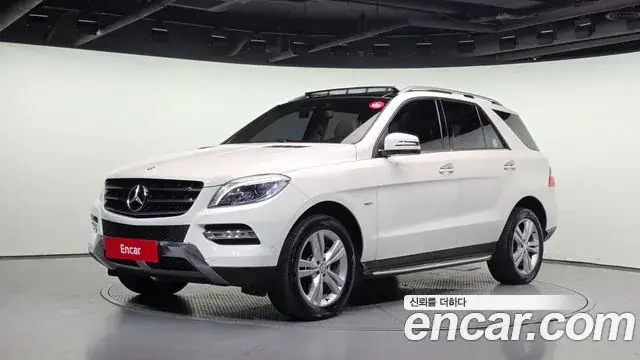 Mercedes-Benz M-class 2012 из Кореи