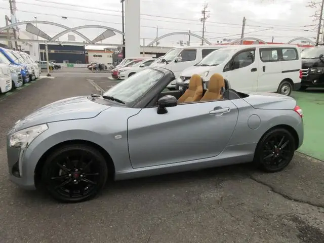 Daihatsu Copen Convertible 2018 из Японии
