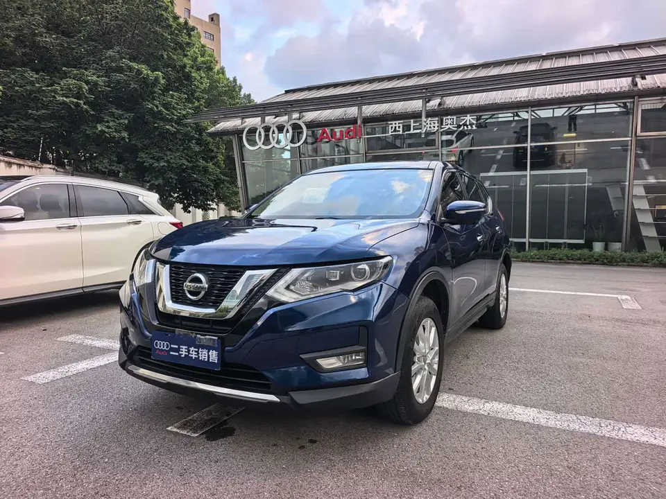 Nissan X-Trail 2018 из Китая