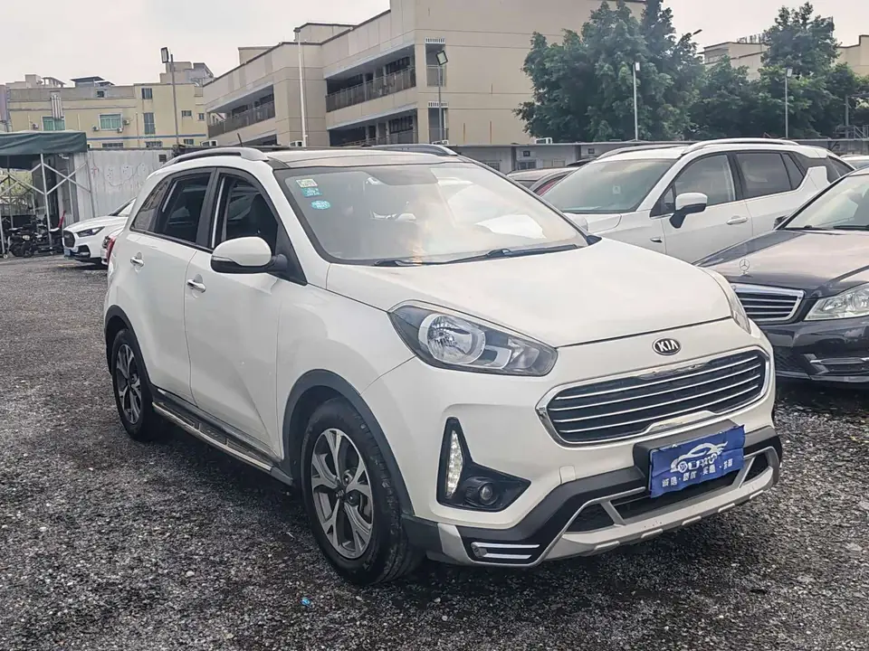Kia KX3 2017 из Китая