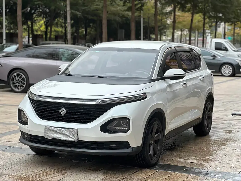 Baojun RM-5 2019 из Китая